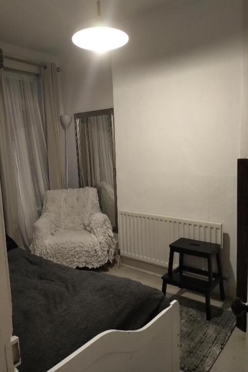 Aunty Katie'S House, Ni Tourist Board Certified With Free Continental Breakfast Appartamento Belfast Esterno foto